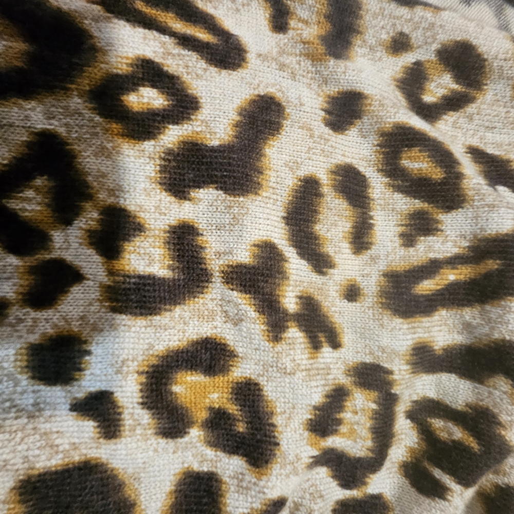 H&M Leopard Print Cardigan - Tan and Black - Picture 6 of 8
